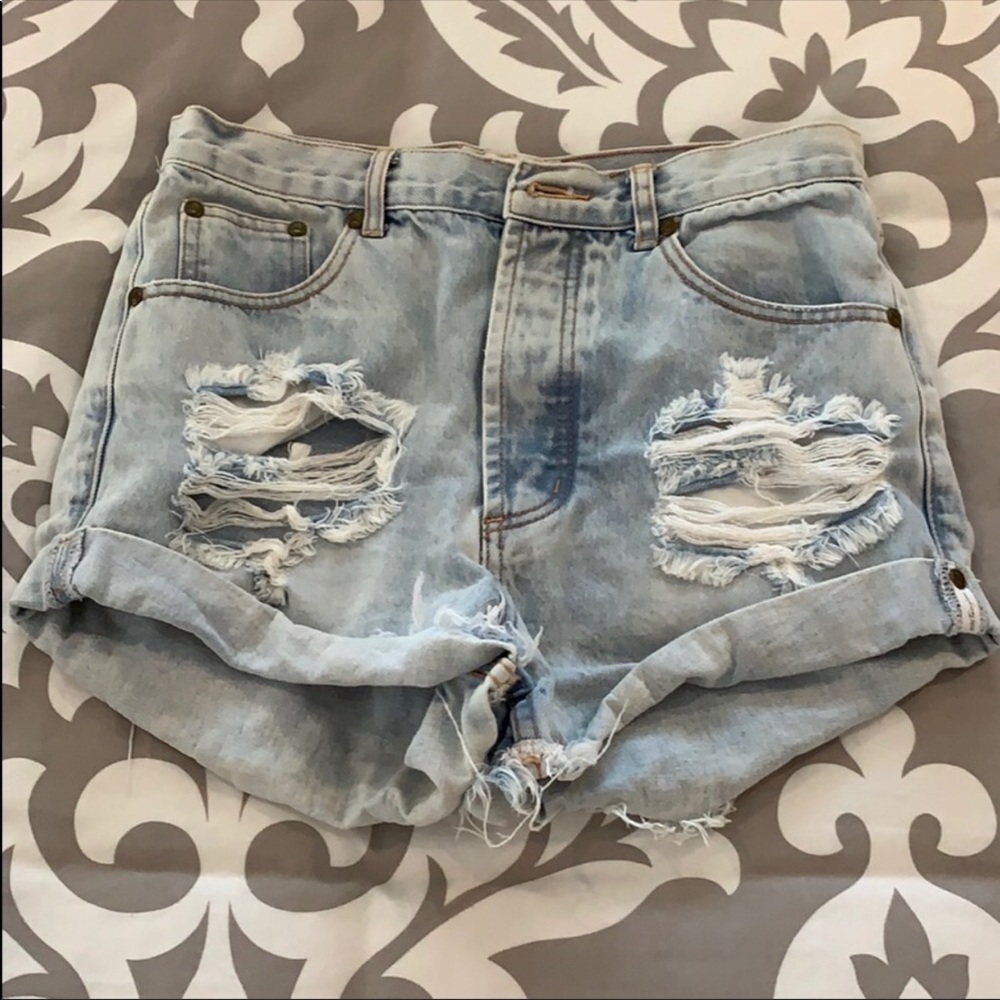 One teaspoon shorts